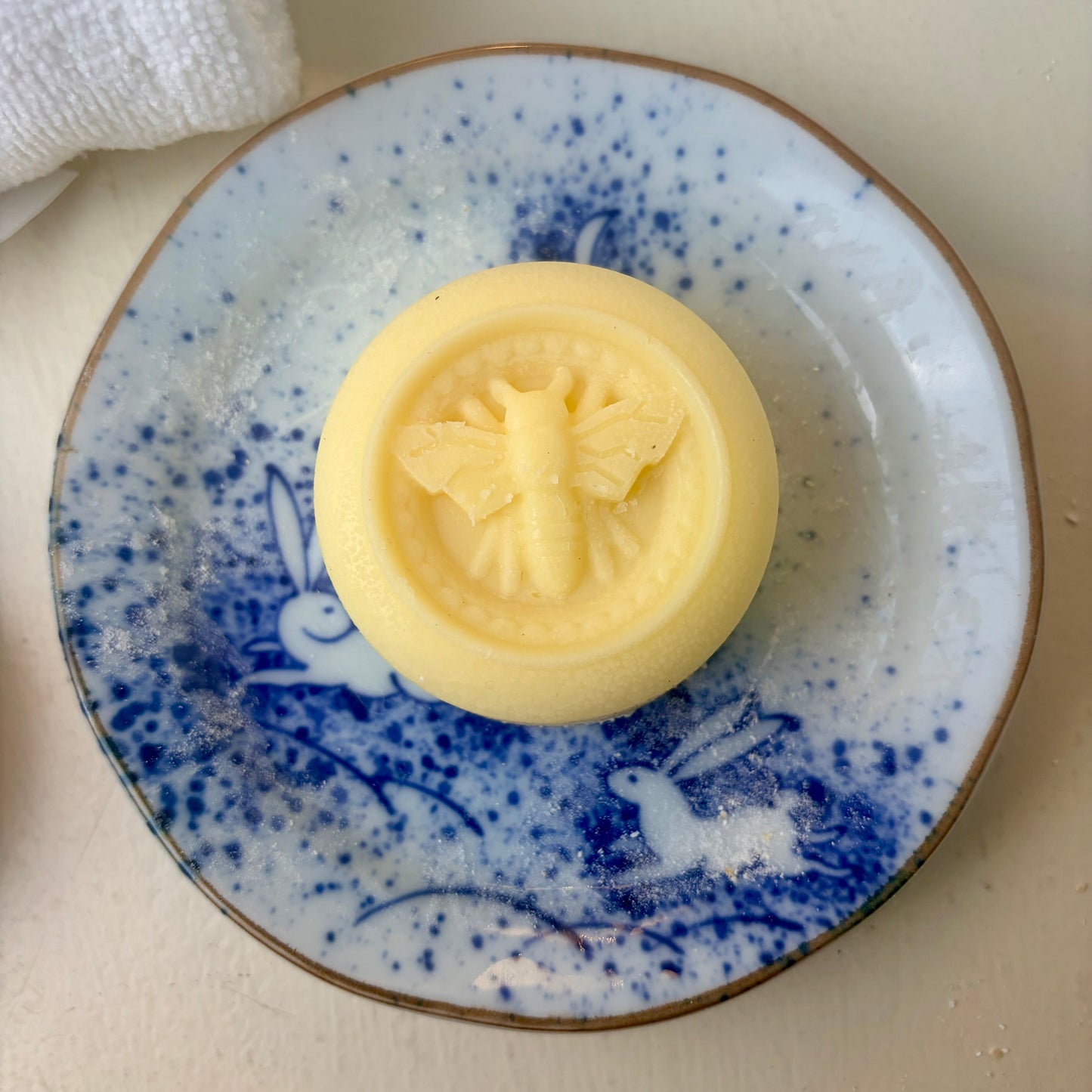 Honey Bee Lotion Bar